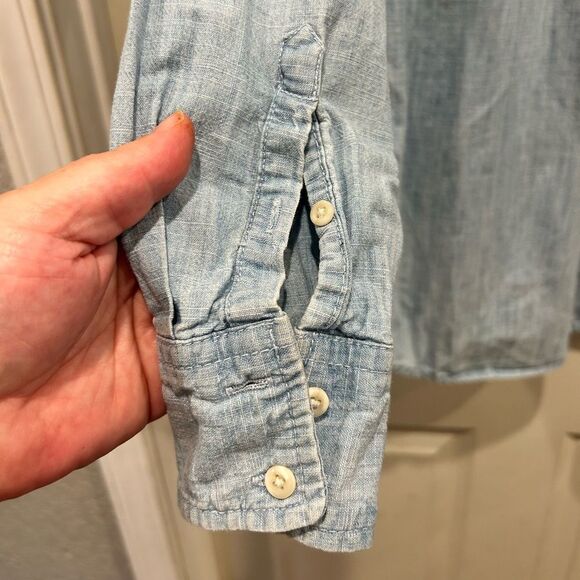 Merona Denim Chambray Washed Out Popover Shirt size Medium Western Coastal - Picture 4 of 6